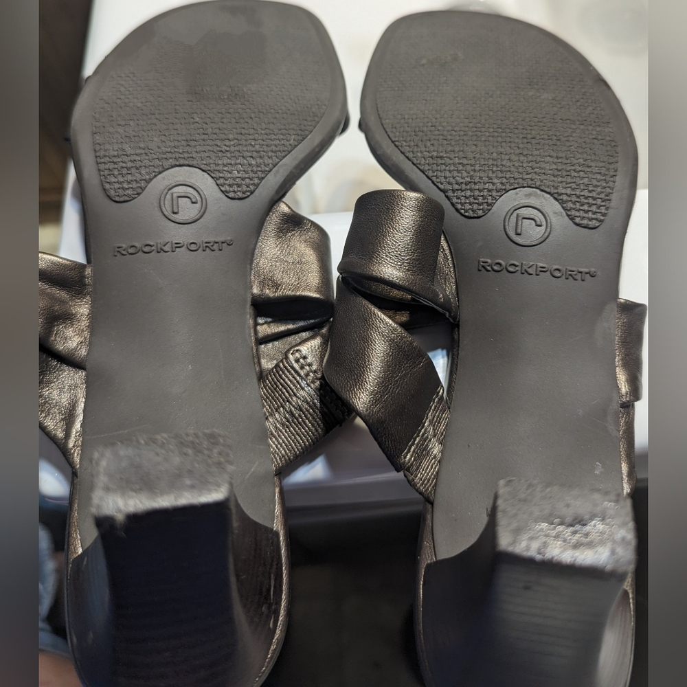 Rockport 3" Heeled Sandals, Measures approx 10 1/2" Long, 3" 1/2 Wide Pre-Owned - Picture 4 of 10